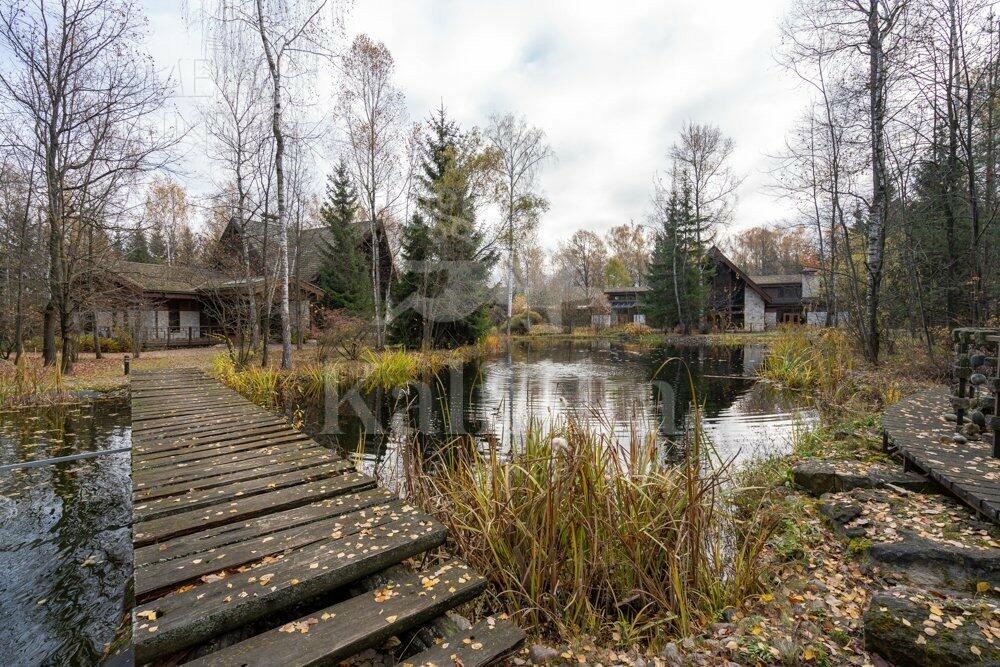 1-этажный коттедж 1 886.9 м² с отделкой