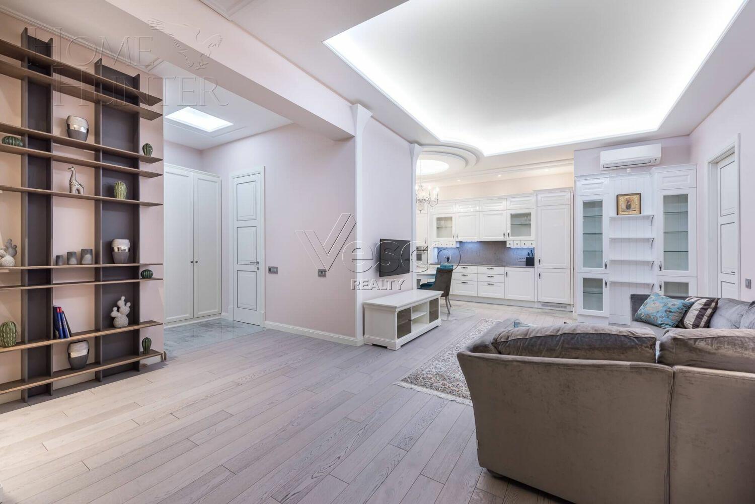 3-КОМН. КВАРТИРА С ОТДЕЛКОЙ 92 М² НА 1 ЭТАЖЕ