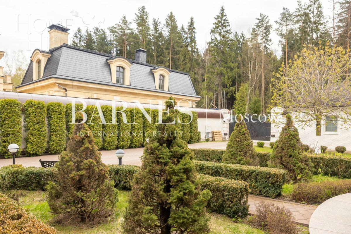 2-этажный коттедж 450 м² с отделкой