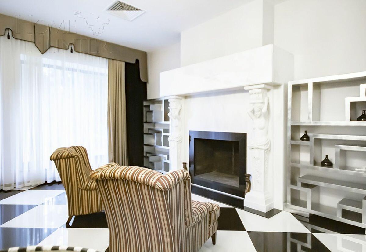 3-этажный коттедж 1 300 м² с отделкой