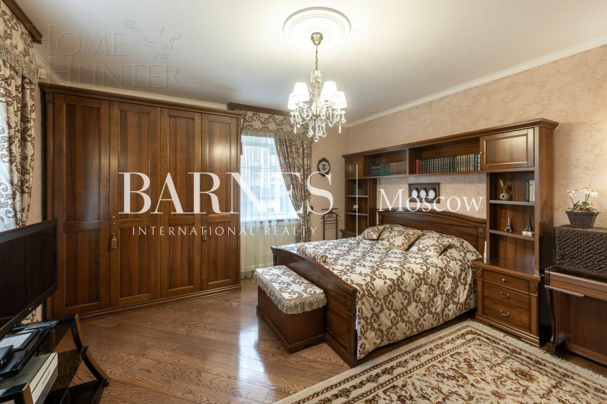 2-этажный коттедж 450 м² с отделкой