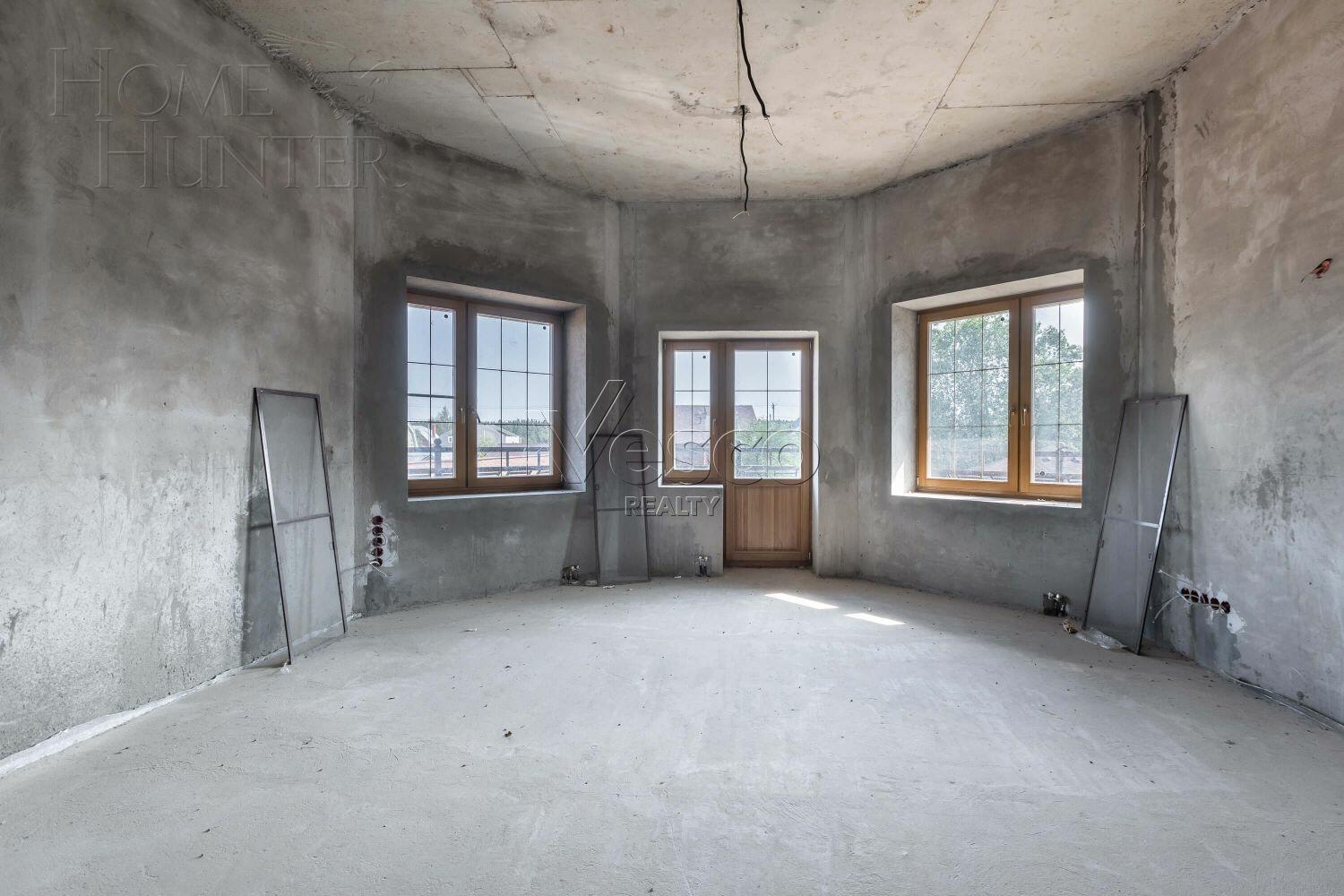 3-этажный коттедж 1 493 м² без отделки