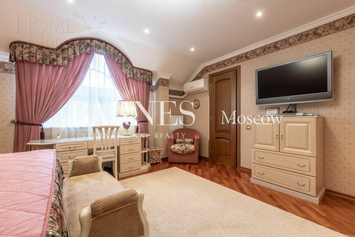 2-этажный коттедж 450 м² с отделкой