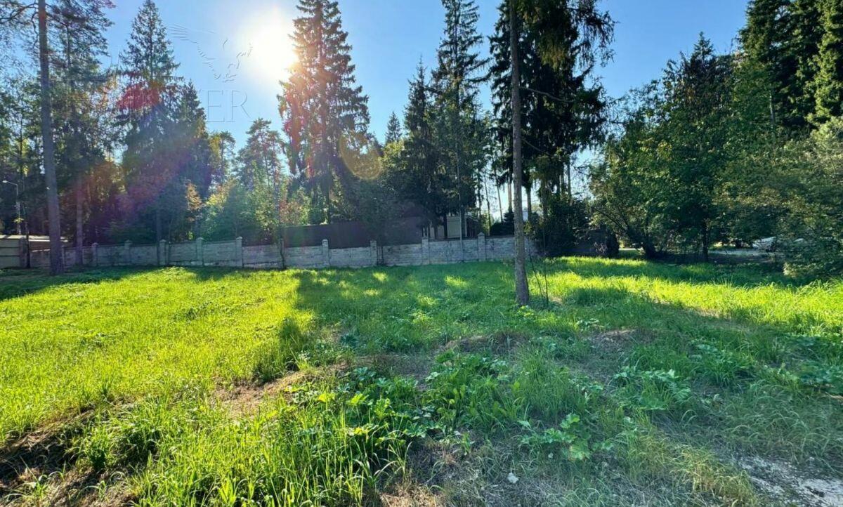 Участок 15 сот. в охраняемом поселке