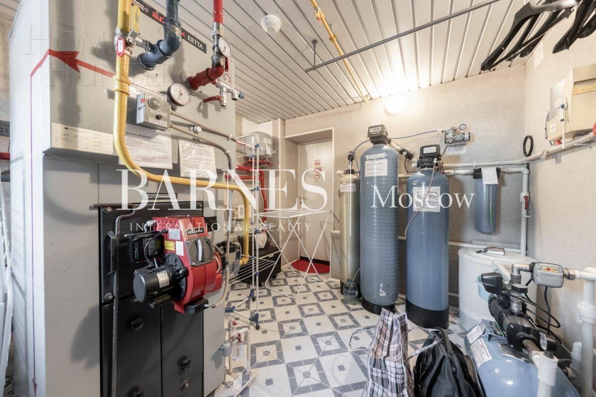 2-этажный коттедж 450 м² с отделкой