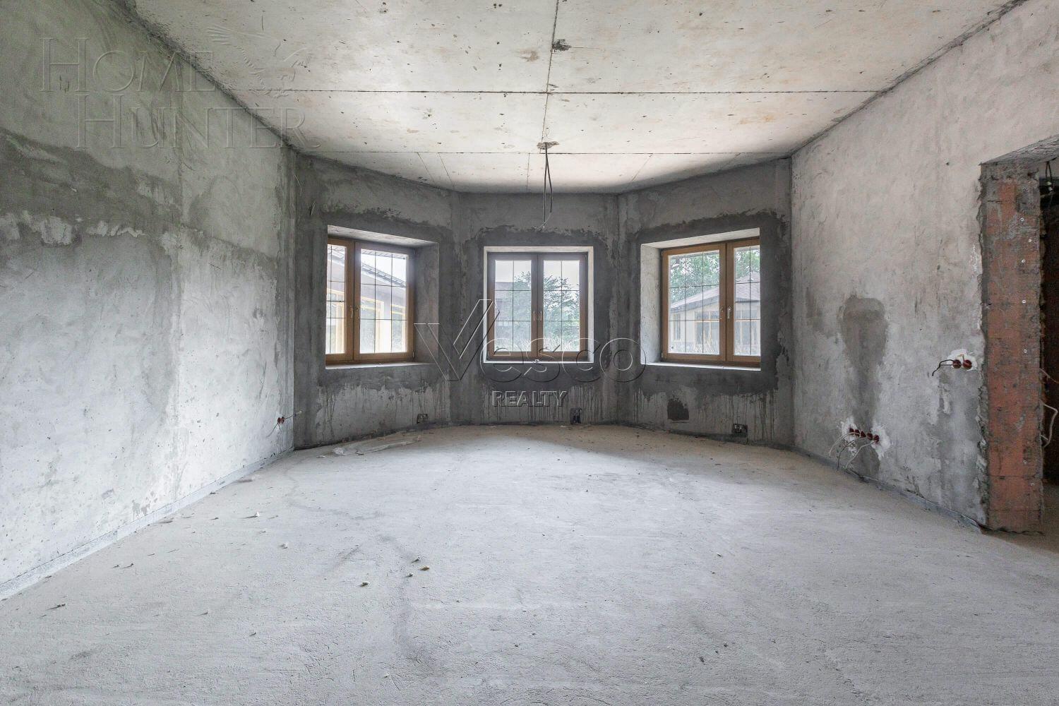 3-этажный коттедж 1 493 м² без отделки