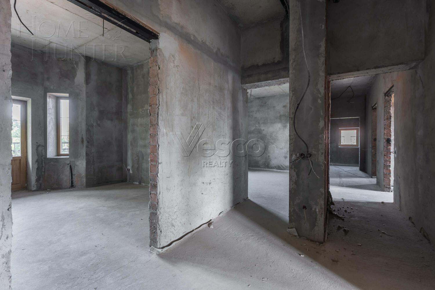 3-этажный коттедж 1 493 м² без отделки