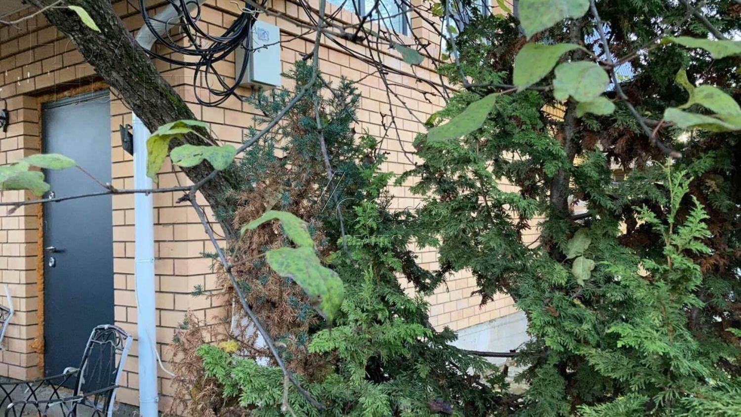 2-этажный коттедж 300 м² с отделкой