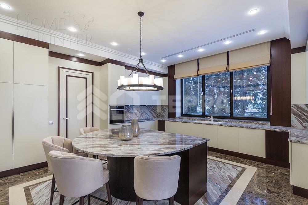 2-этажный коттедж 967.94 м² с отделкой