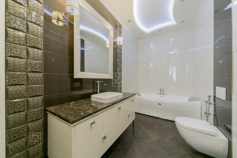 4-КОМН. КВАРТИРА С ОТДЕЛКОЙ 190 М² НА 7 ЭТАЖЕ