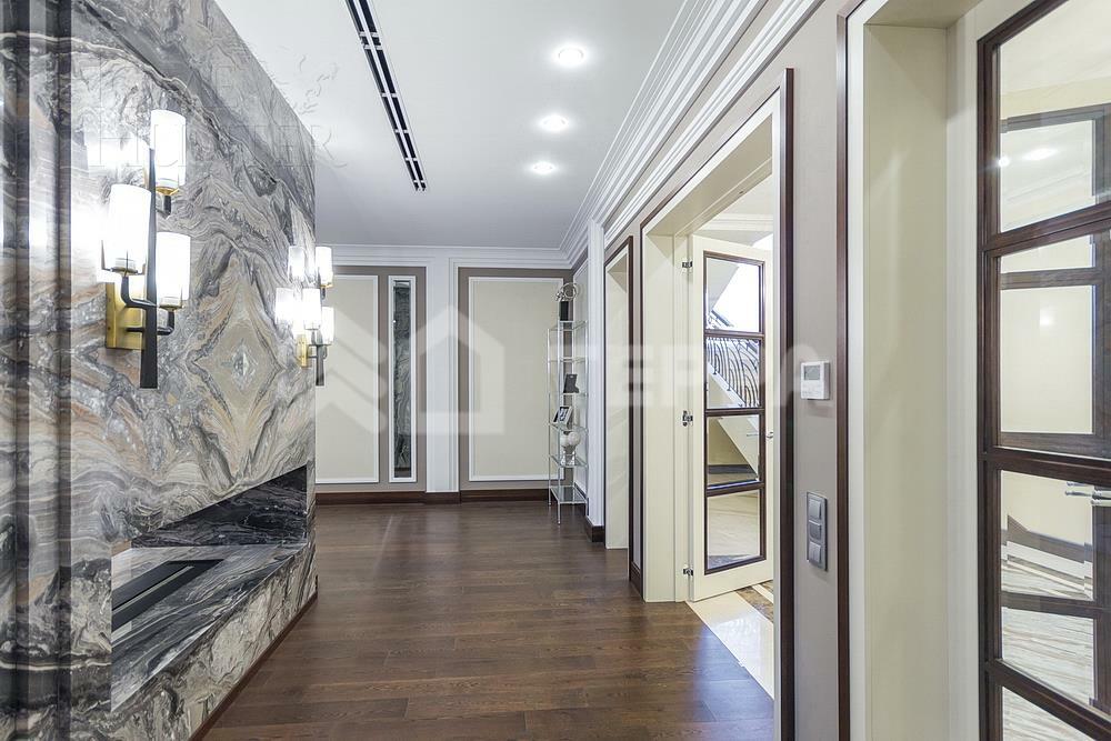 2-этажный коттедж 967.94 м² с отделкой