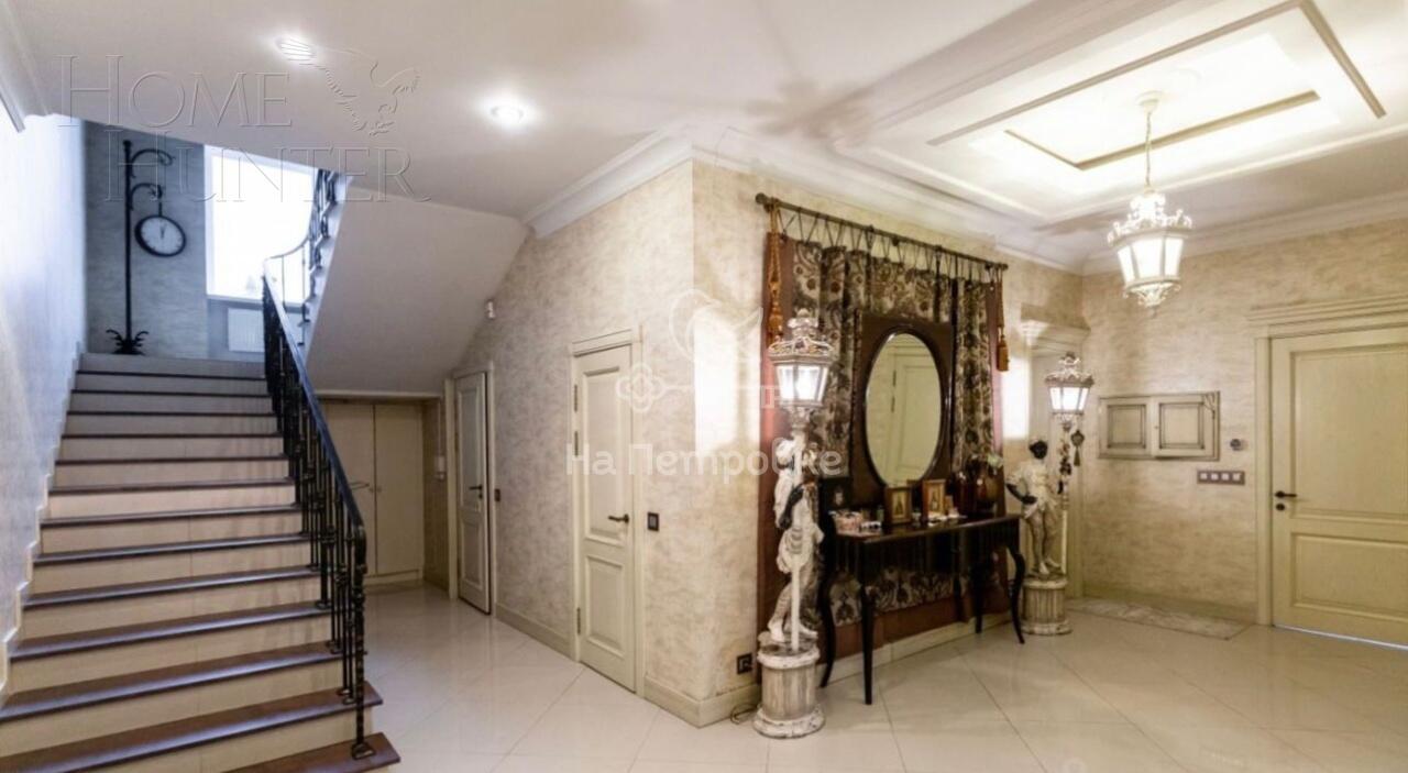 2-этажный коттедж 370 м² с отделкой