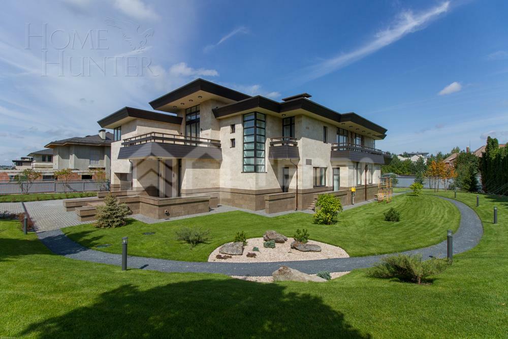 2-этажный коттедж 967.94 м² с отделкой