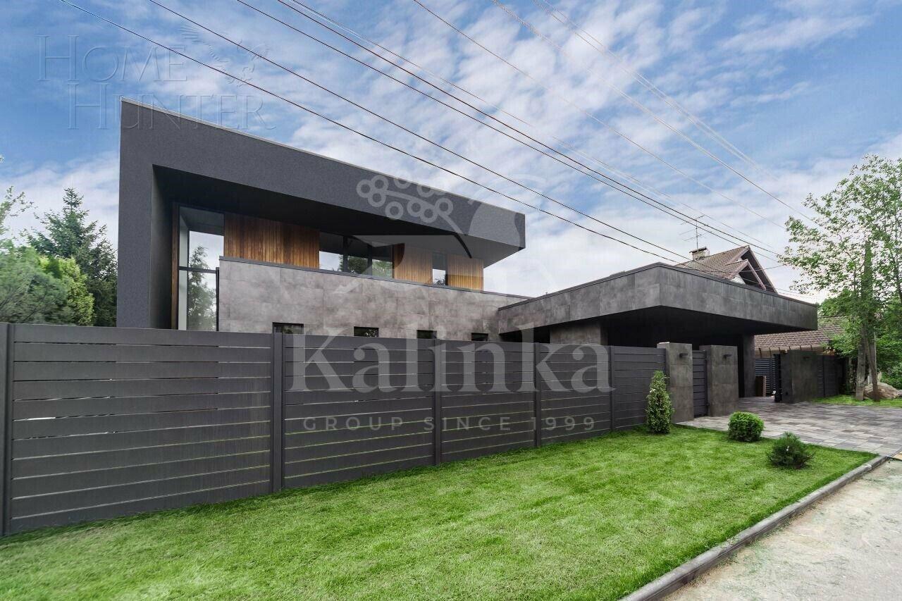 2-этажный коттедж 500 м² с отделкой