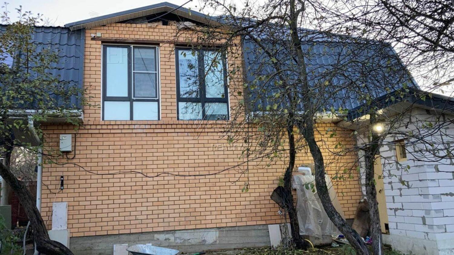 2-этажный коттедж 300 м² с отделкой