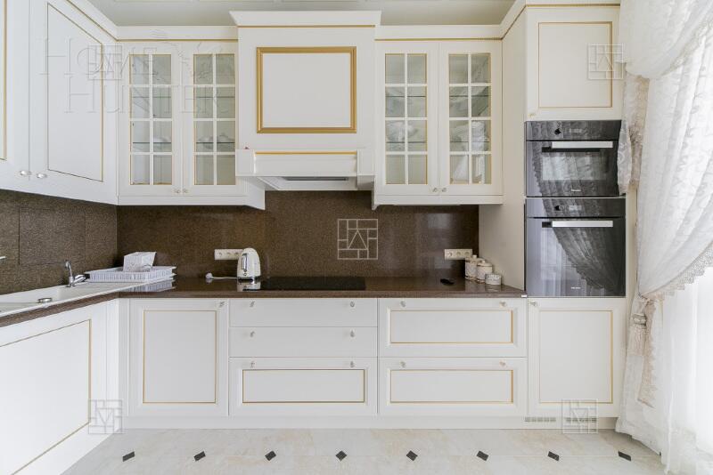 4-КОМН. КВАРТИРА С ОТДЕЛКОЙ 190 М² НА 7 ЭТАЖЕ