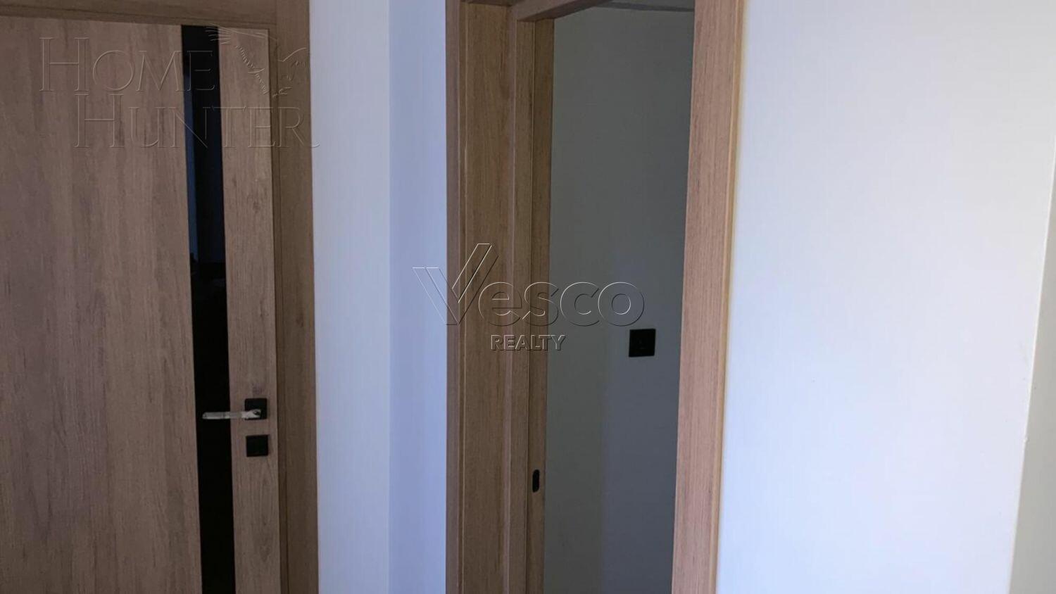 2-этажный коттедж 300 м² с отделкой