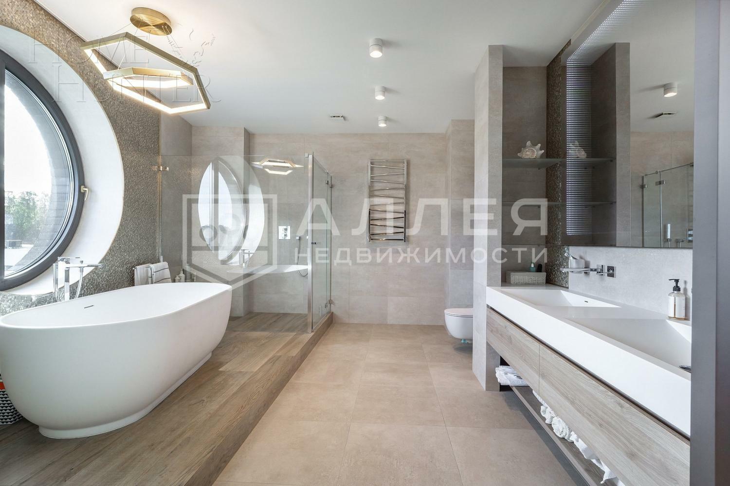 2-этажный коттедж 600 м² с отделкой