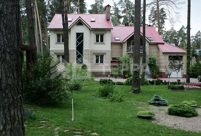 2-этажный коттедж 1 400 м² с отделкой