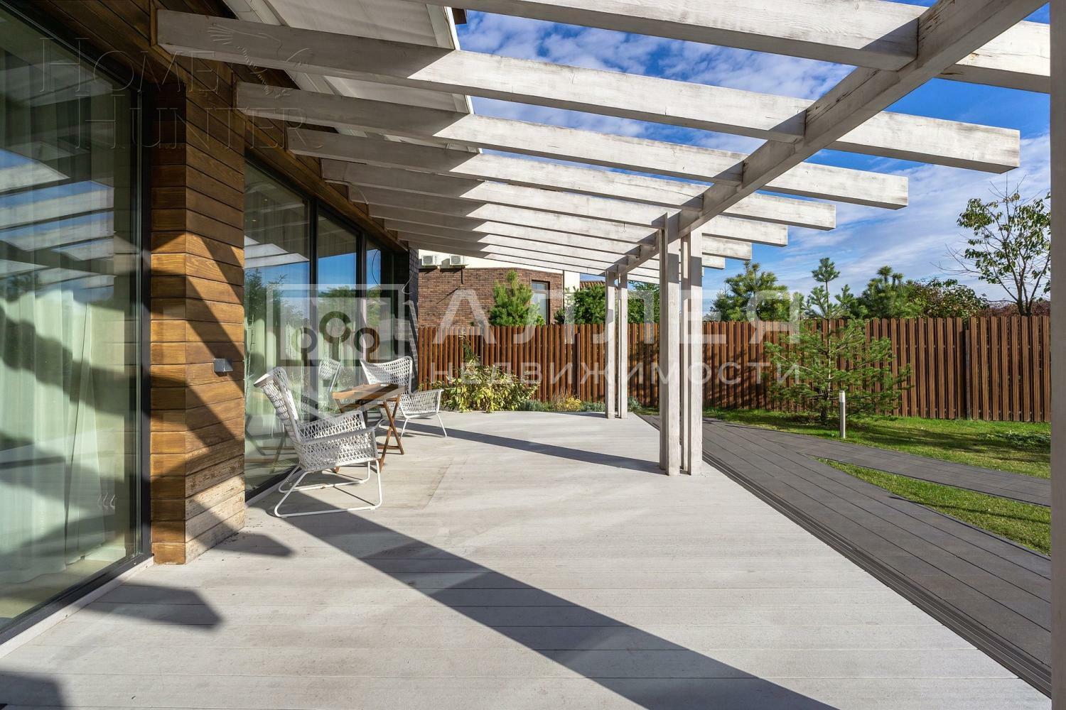 2-этажный коттедж 600 м² с отделкой