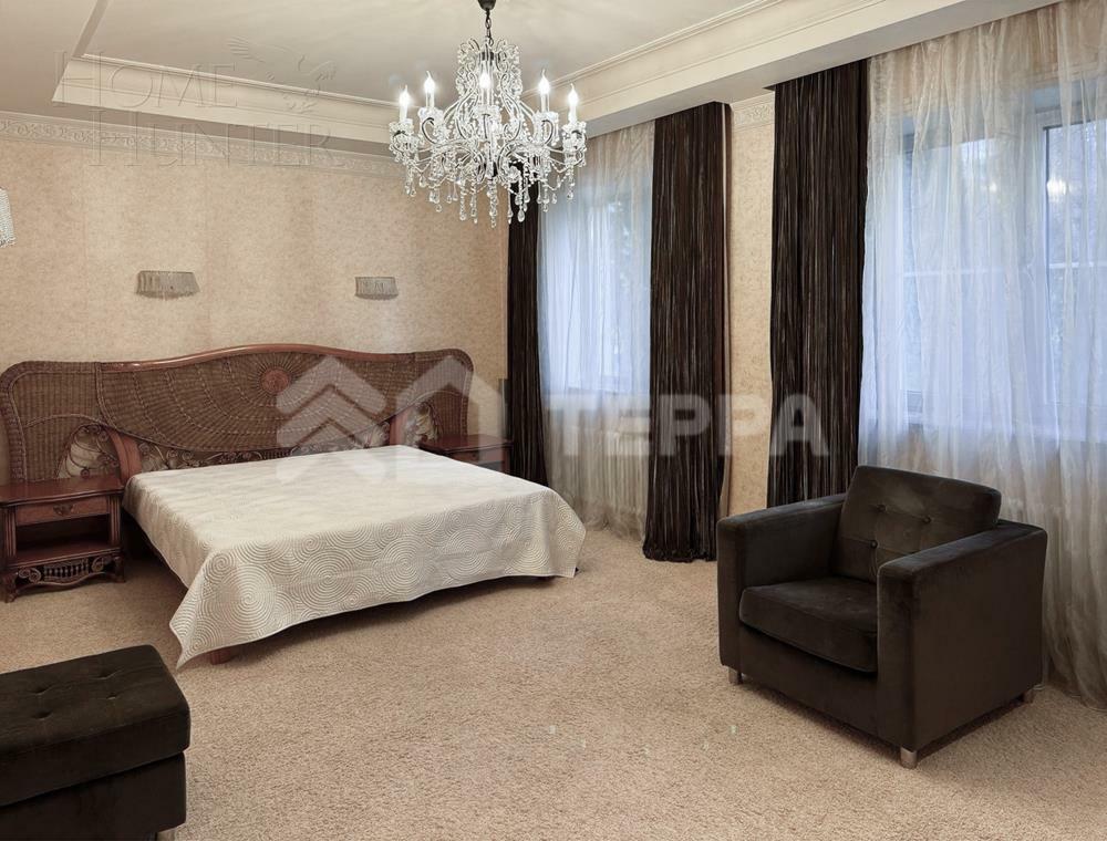 2-этажный коттедж 1 400 м² с отделкой