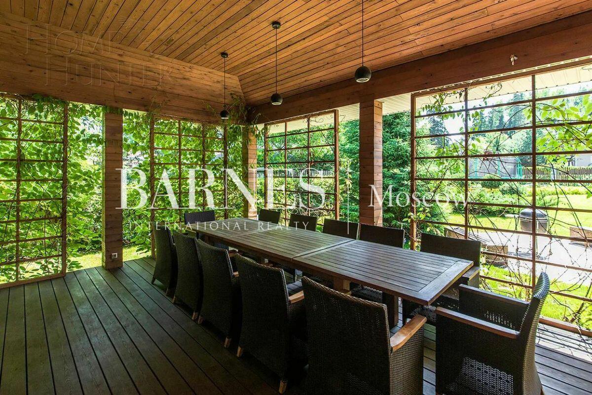 2-этажный коттедж 680 м² с отделкой