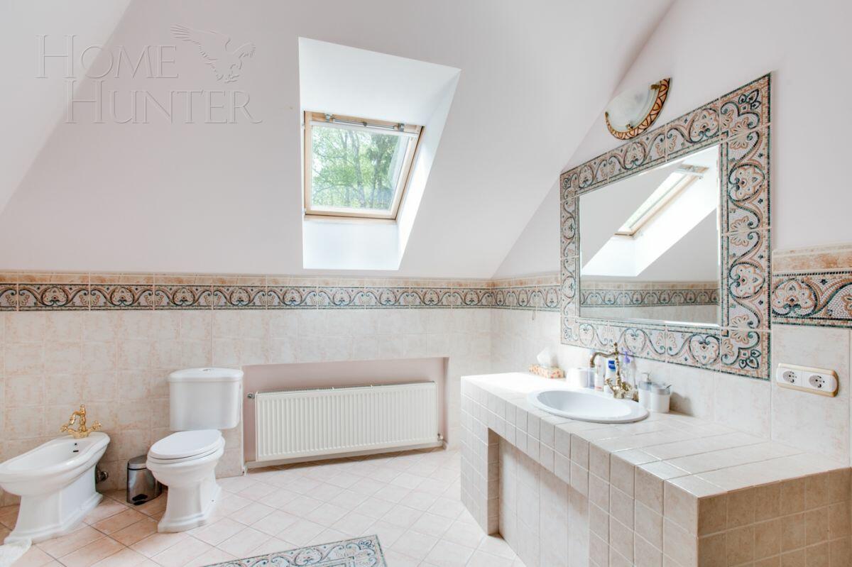 2-этажный коттедж 850 м² с отделкой