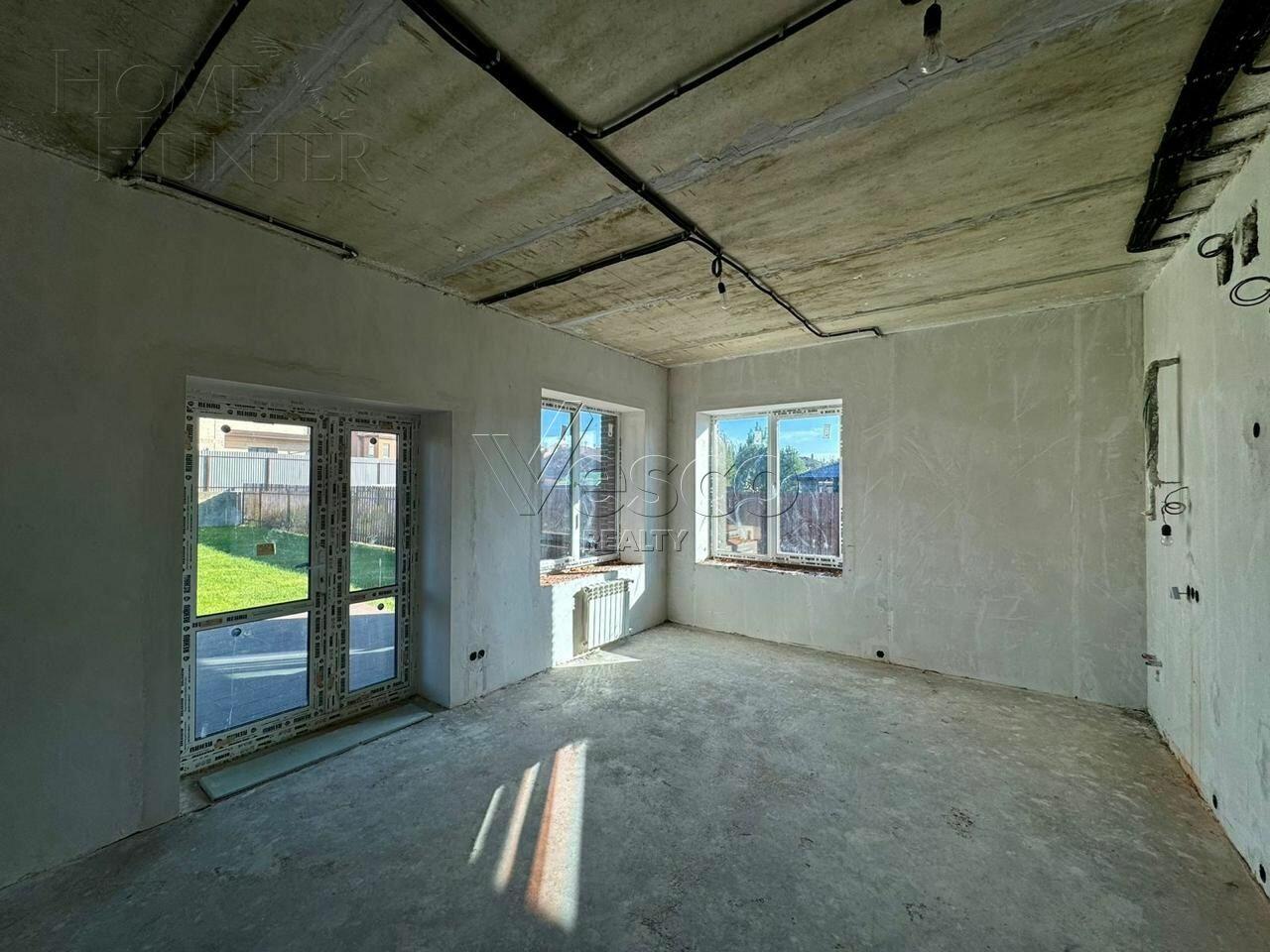 2-этажный коттедж 200 м² без отделки