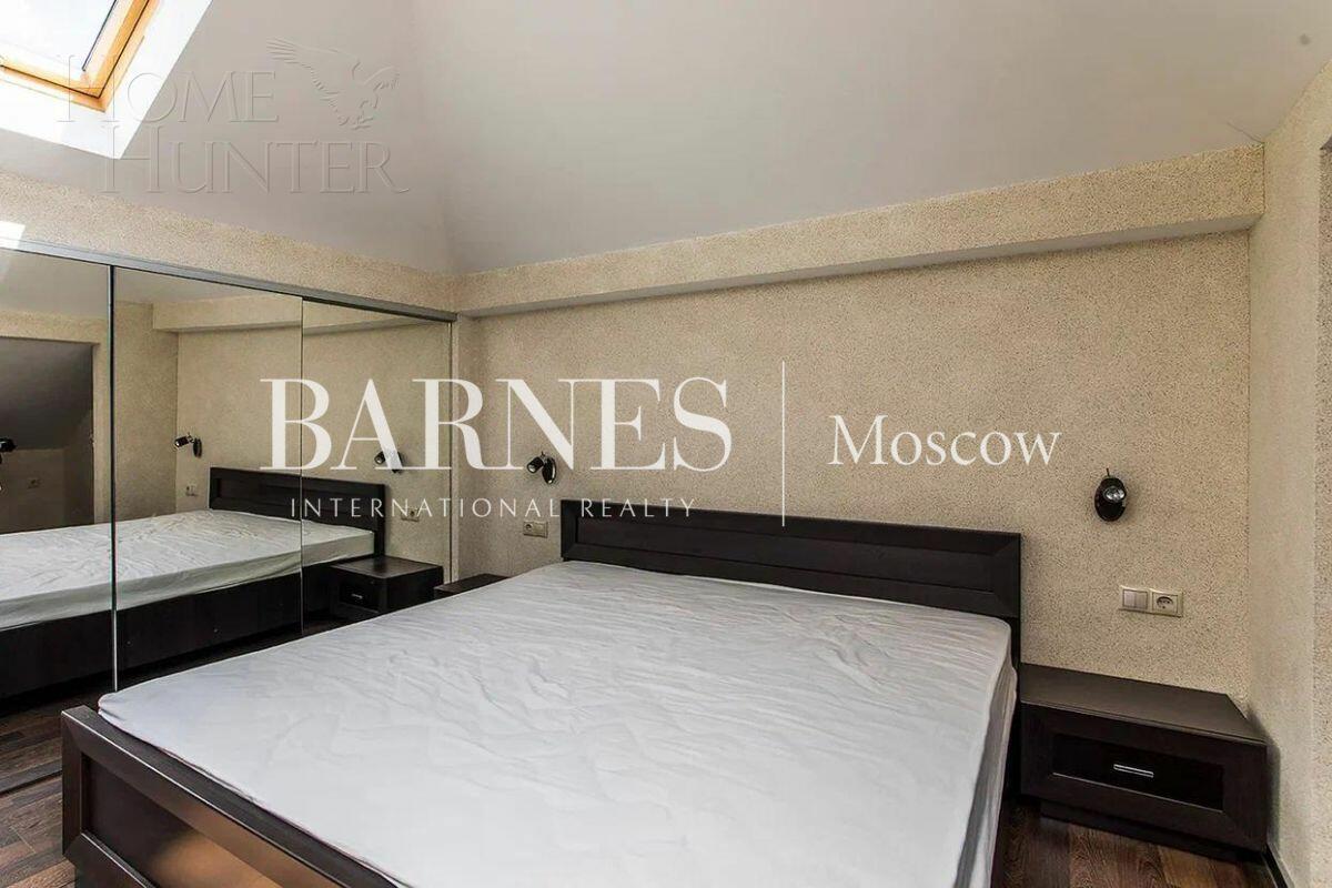 2-этажный коттедж 680 м² с отделкой