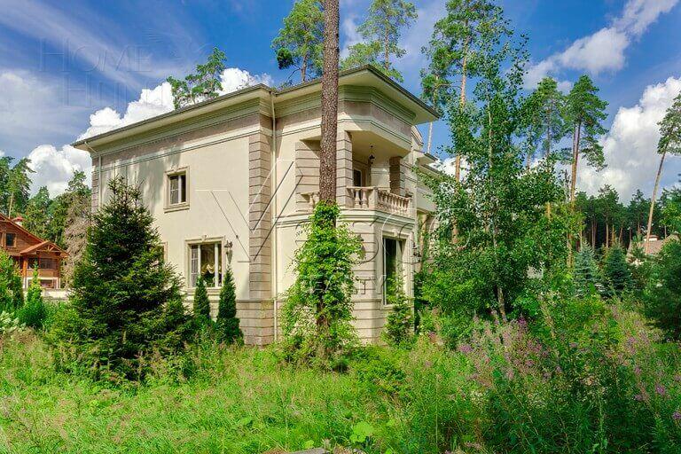 2-этажный коттедж 800 м² с отделкой