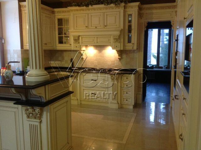 2-этажный коттедж 800 м² с отделкой