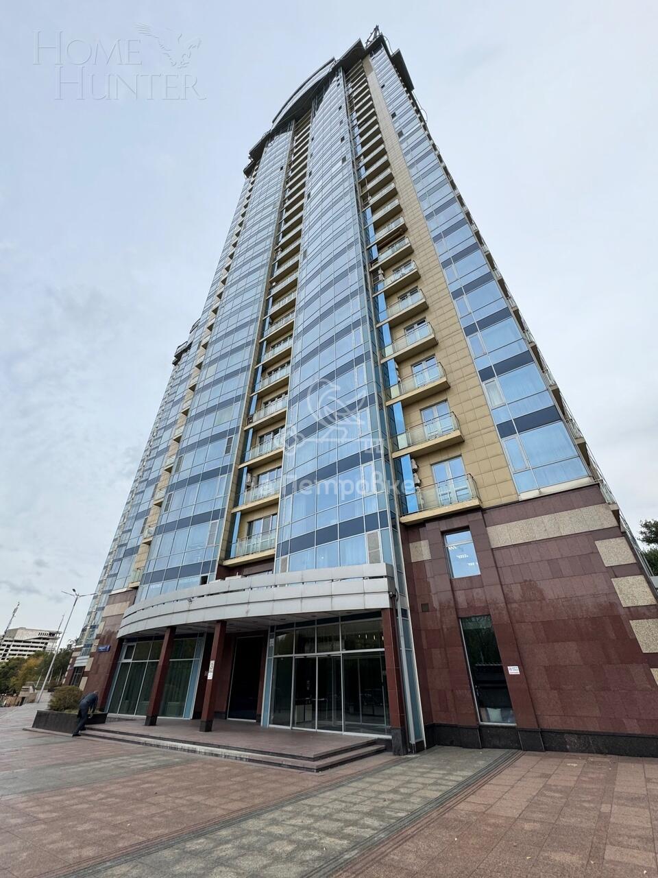 4-КОМН. АПАРТАМЕНТЫ С ОТДЕЛКОЙ 133.7 М² НА 17 ЭТАЖЕ