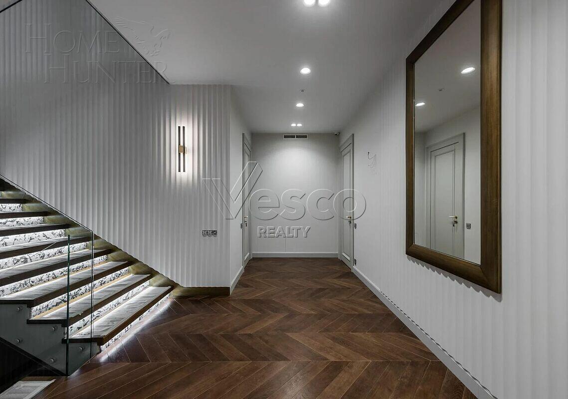 2-этажный коттедж 1 500 м² с отделкой