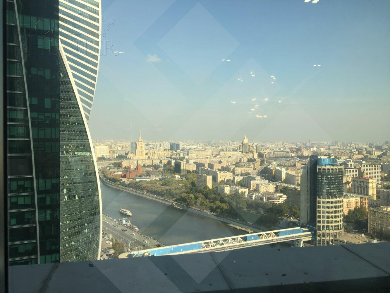 3-КОМН. КВАРТИРА С ОТДЕЛКОЙ 200 М² НА 33 ЭТАЖЕ