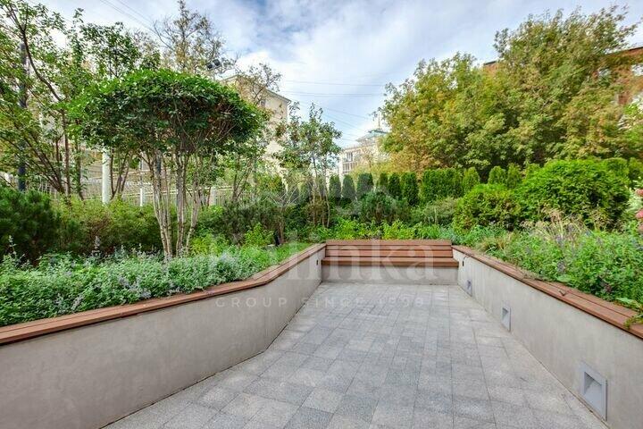 10-КОМН. КВАРТИРА БЕЗ ОТДЕЛКИ 420.4 М² НА 4 ЭТАЖЕ