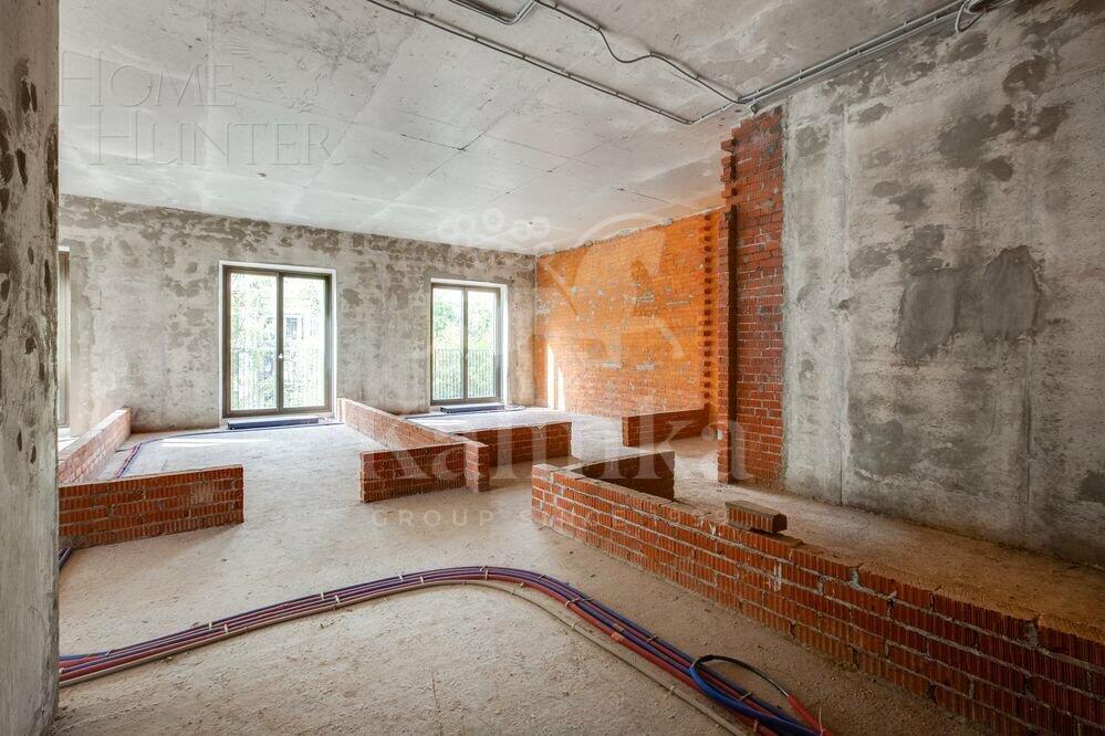 6-КОМН. КВАРТИРА БЕЗ ОТДЕЛКИ 222.7 М² НА 4 ЭТАЖЕ