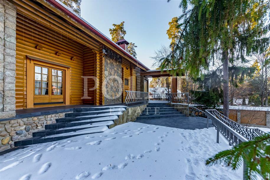 2-этажный коттедж 725 м² с отделкой