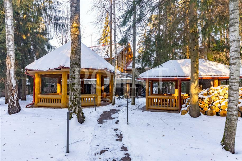 2-этажный коттедж 725 м² с отделкой