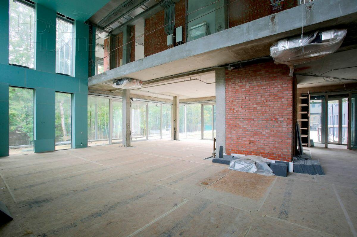 2-этажный коттедж 758 м² без отделки