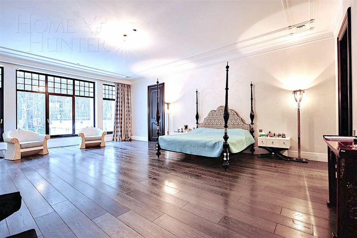 2-этажный коттедж 1 372 м² с отделкой