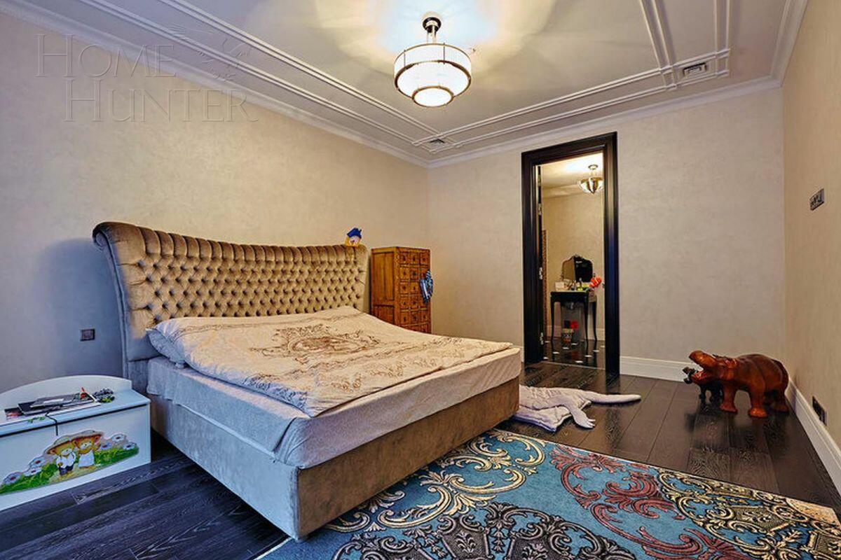 2-этажный коттедж 1 372 м² с отделкой