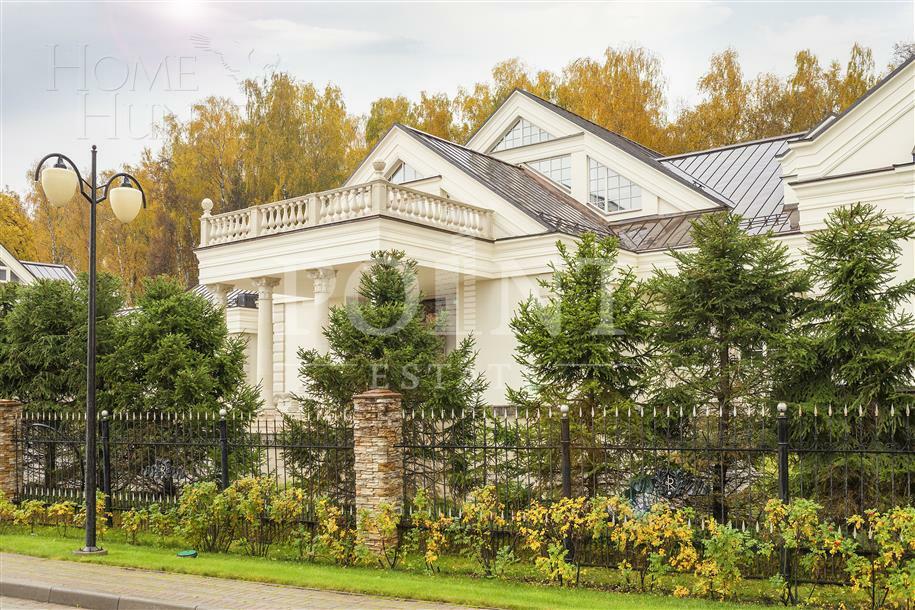 2-этажный коттедж 1 569 м² с отделкой