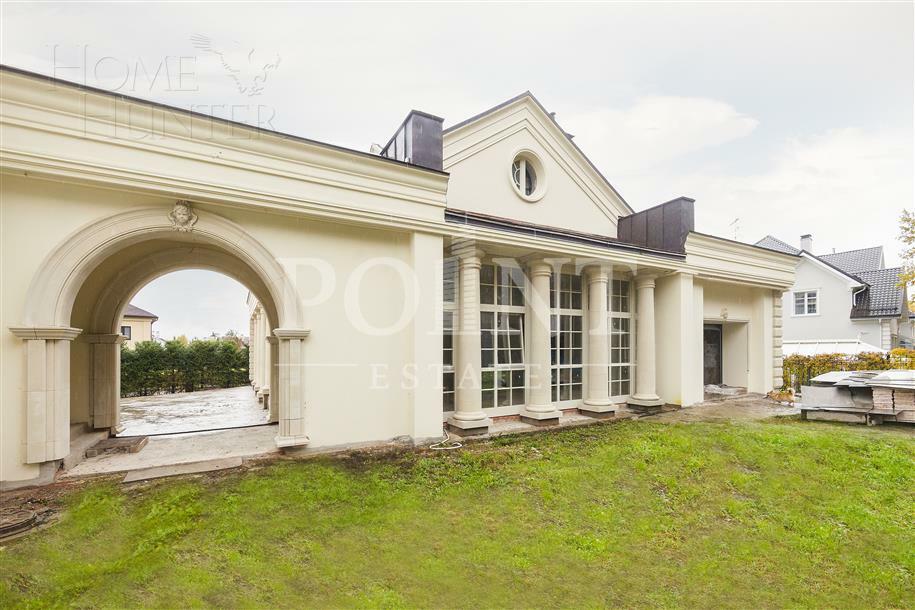 2-этажный коттедж 1 569 м² с отделкой