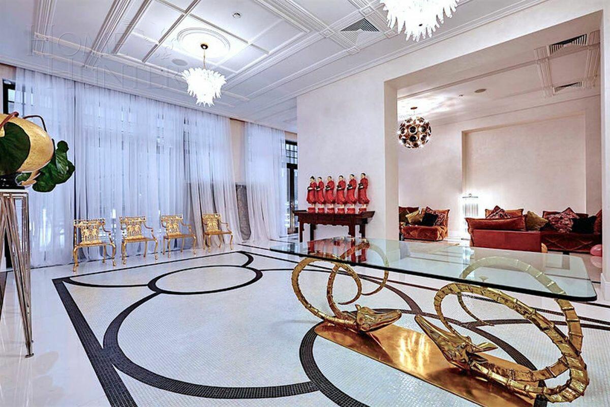 2-этажный коттедж 1 372 м² с отделкой