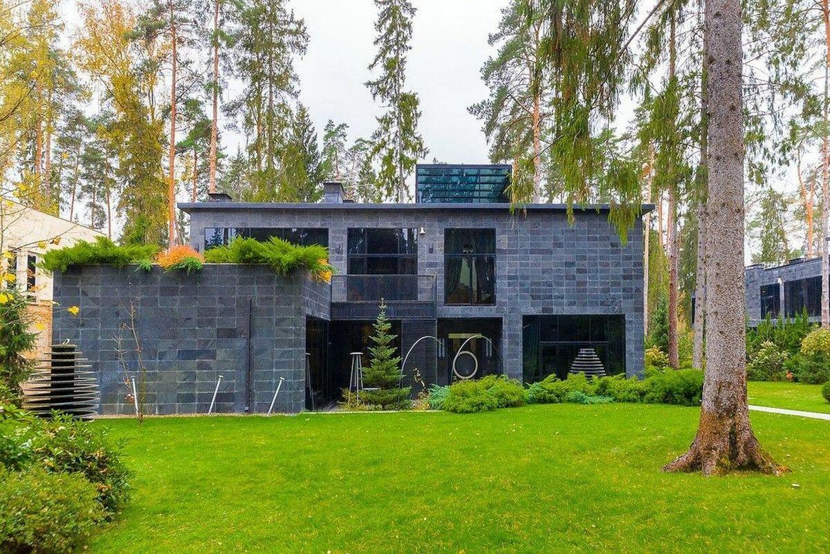 2-этажный коттедж 680 м² с отделкой