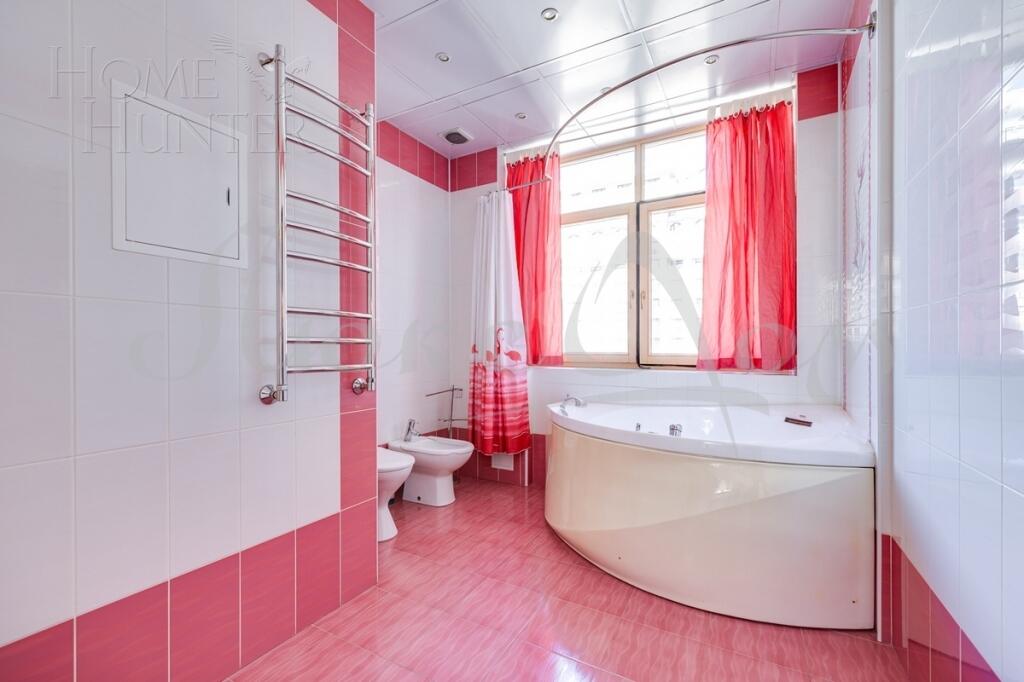 4-КОМН. КВАРТИРА С ОТДЕЛКОЙ 226 М² НА 15 ЭТАЖЕ