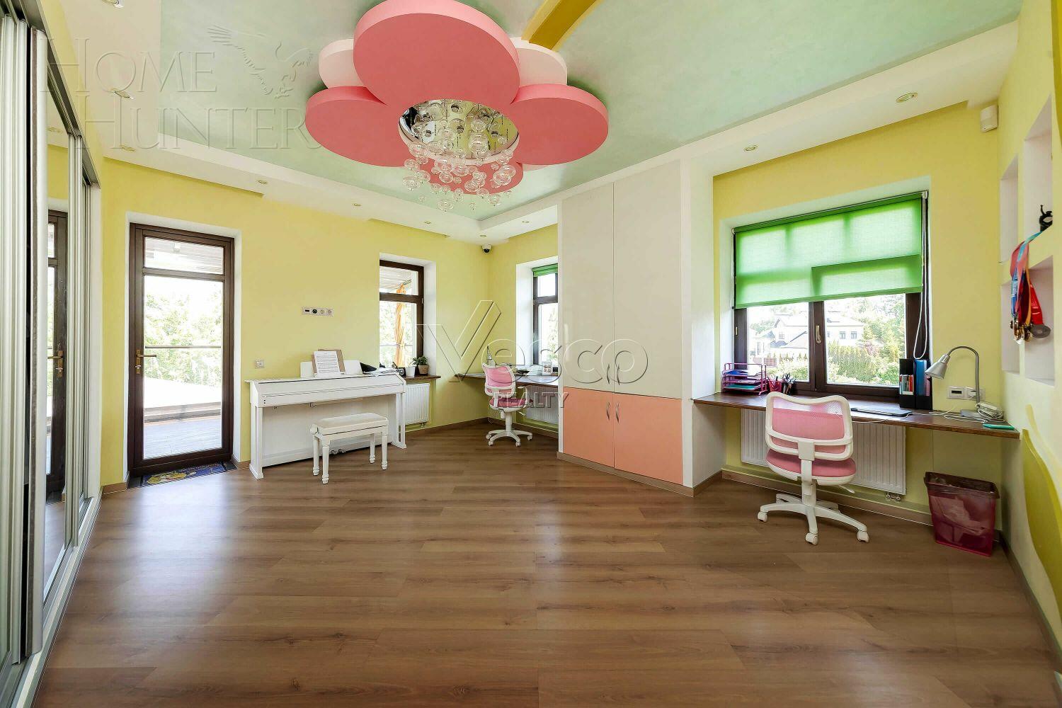 2-этажный коттедж 680 м² с отделкой