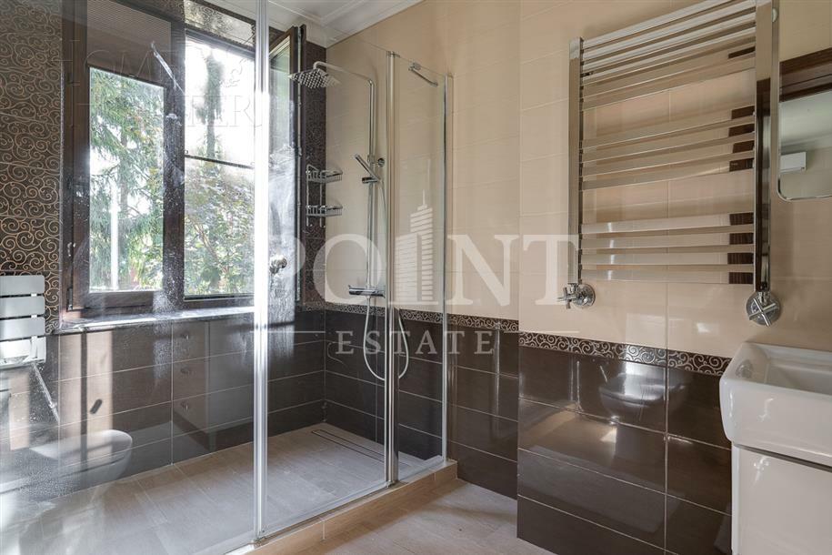 2-этажный коттедж 450 м² с отделкой