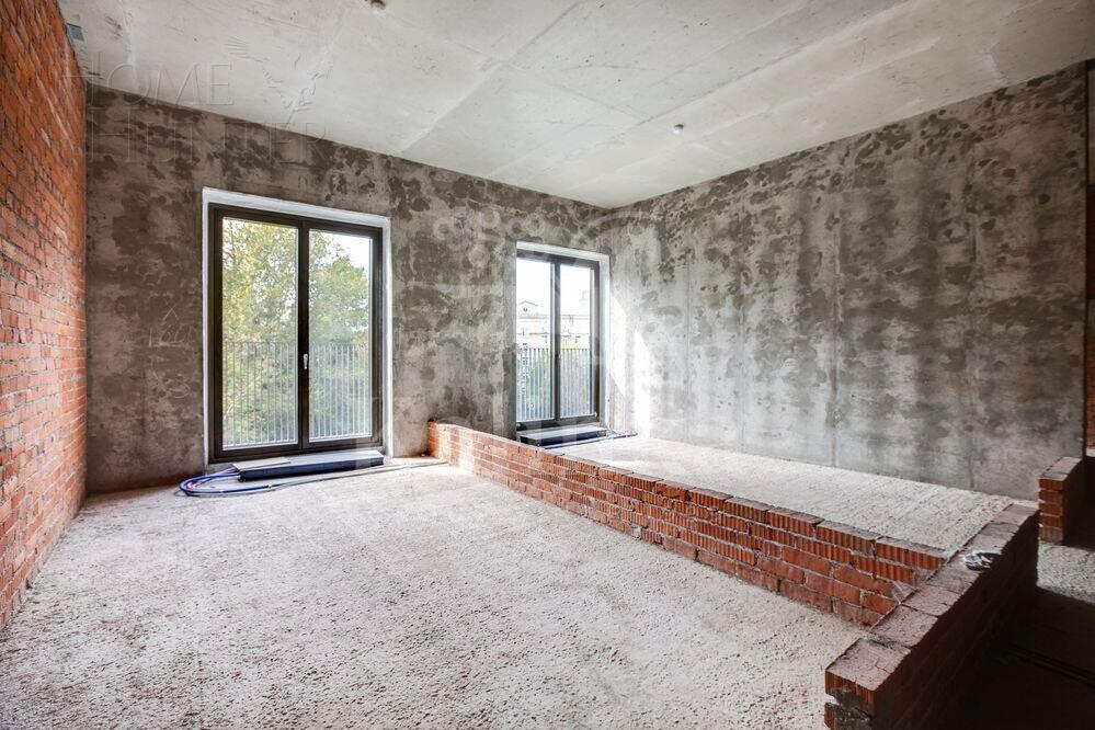 10-КОМН. КВАРТИРА БЕЗ ОТДЕЛКИ 420.4 М² НА 4 ЭТАЖЕ