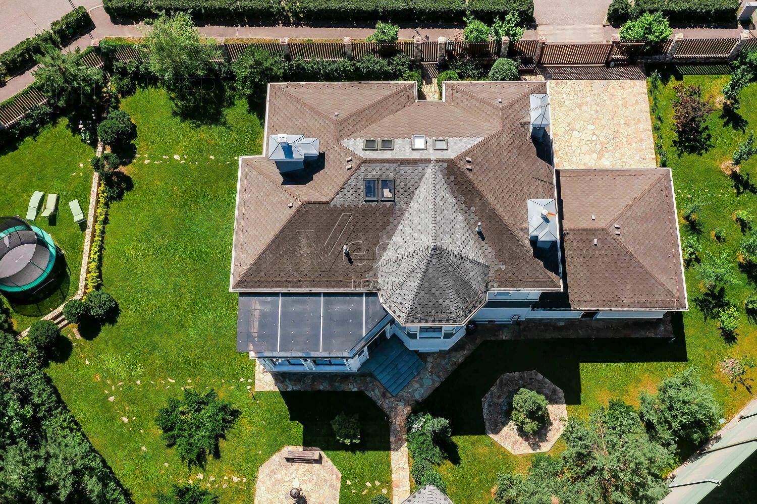 2-этажный коттедж 680 м² с отделкой